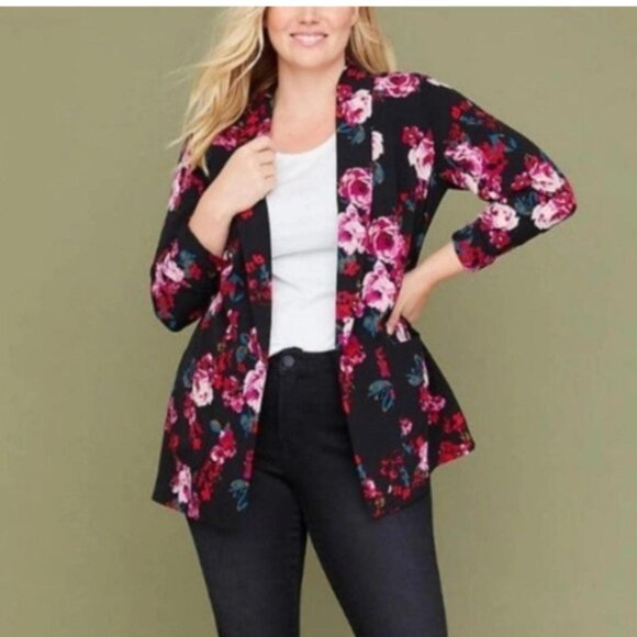 Lane Bryant Jackets & Blazers - Lane Bryant Floral Blazer Size 26/28